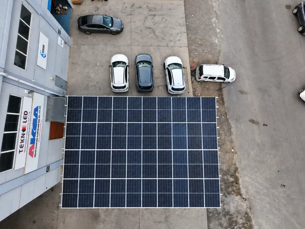 8 ARAÇLIK GES ENTEGRELİ CARPORT SİSTEMİ   